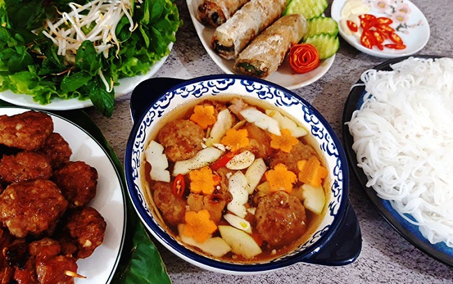 bún chả ngon Hà Nội